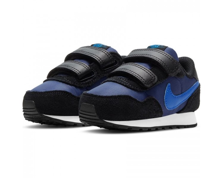 Buty dziecięce Nike MD Valiant CN8560-412 Buty dziecięce Nike MD Valiant CN8560-412