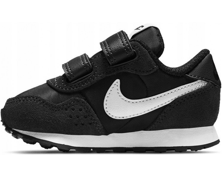 Buty dziecięce Nike MD Valiant CN8560-002 Buty dziecięce Nike MD Valiant CN8560-002
