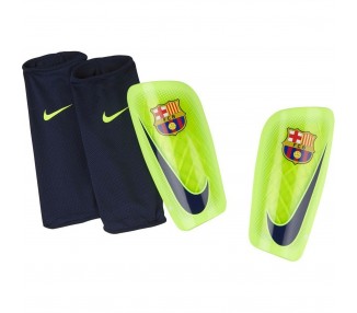 Ochraniacze Nike SP0280-774