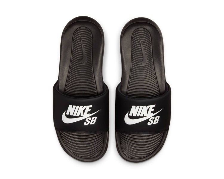 KLAPKI NIKE Victori DR2018-001 KLAPKI NIKE Victori DR2018-001
